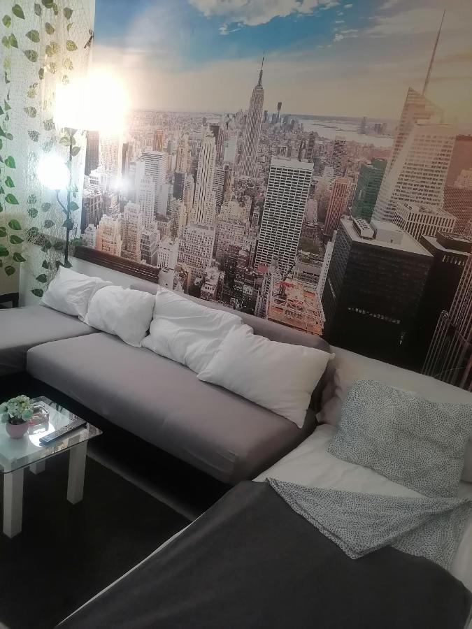 Low Cost Apartment Белград Екстер'єр фото